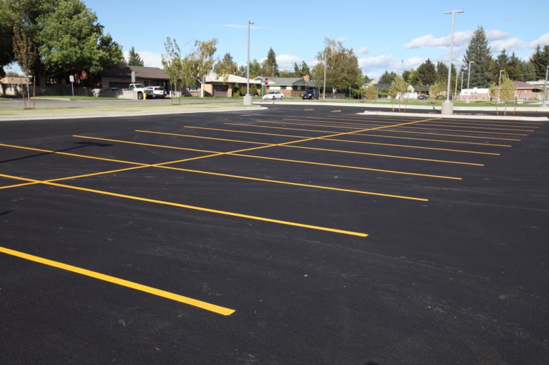Parking Lot Exterior Cleaning